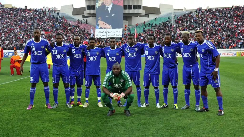 Les joueurs du TP Mazembe posent ensemble avant une rencontre en avril 2011.