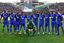 Les joueurs du TP Mazembe posent ensemble avant une rencontre en avril 2011.