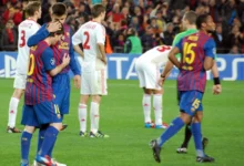 Seydou Keita sous le maillot du FC Barcelone en Ligue des champions 2011-2012.